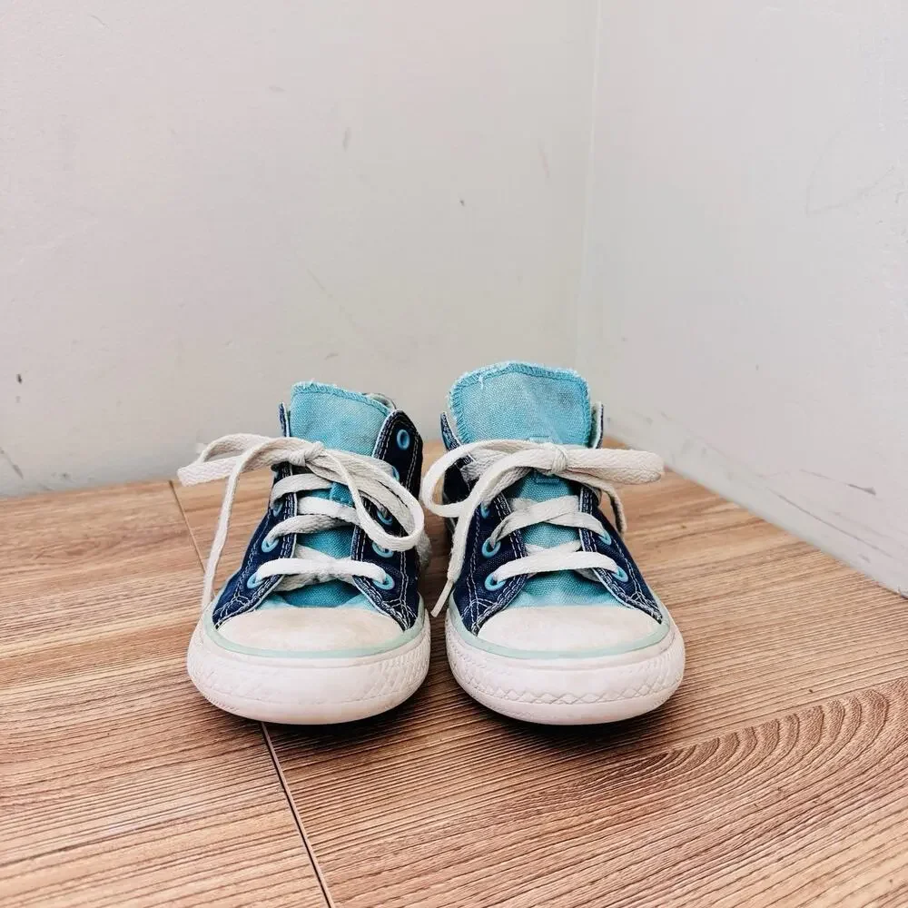 Converse Chuck Taylor All Star sneakers Blue Boys Size 2